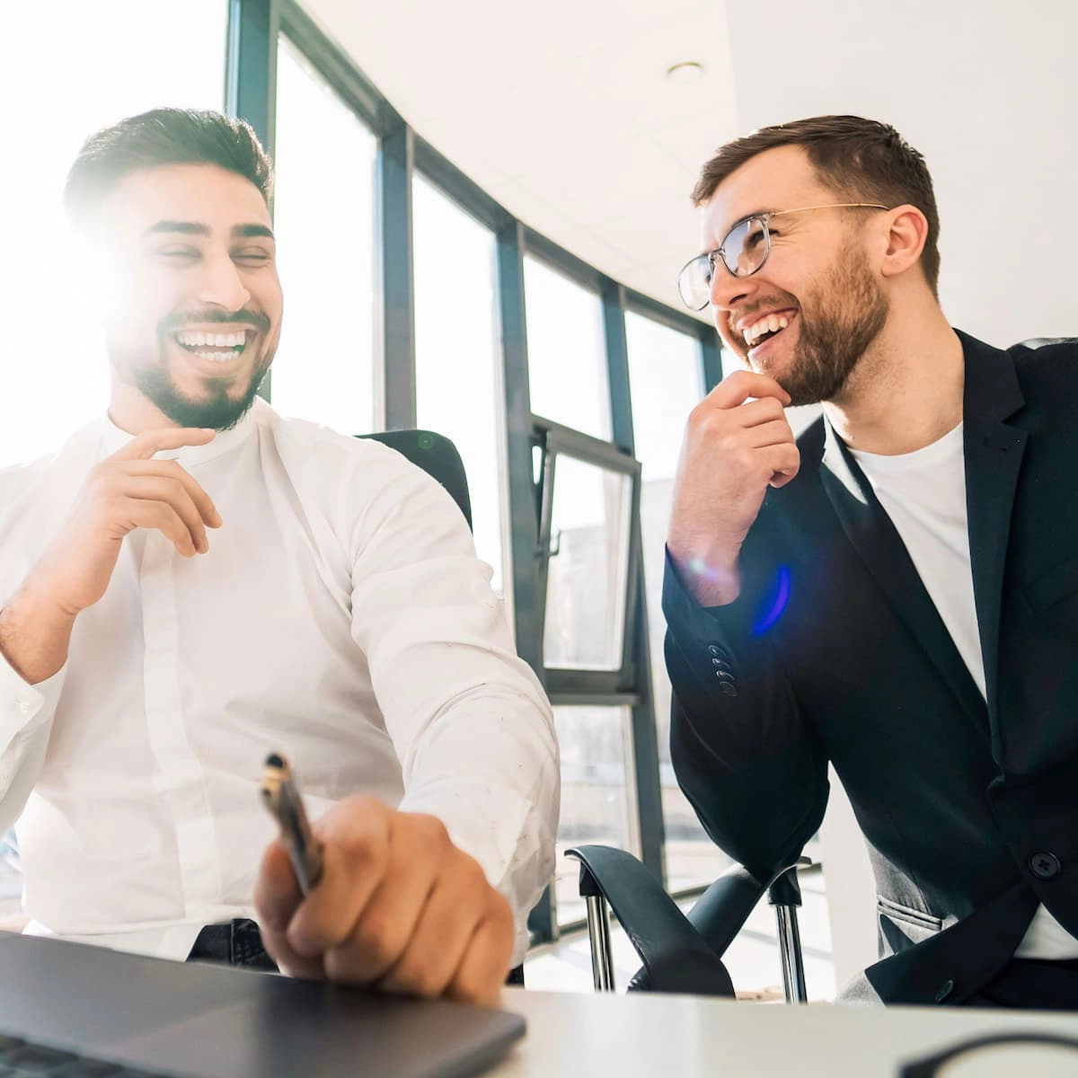 Efterhånden som du udvikler dig, vil gruppen også udvikle sig, og sammen vil I dykke ned i relevante emner, værktøjer og idéer, der hjælper dig med at være et skridt foran hver dag, året rundt.